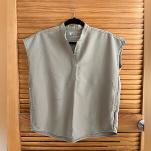 FIGS Women’s Rafaela Oversized Scrub Top, Latte, XXS